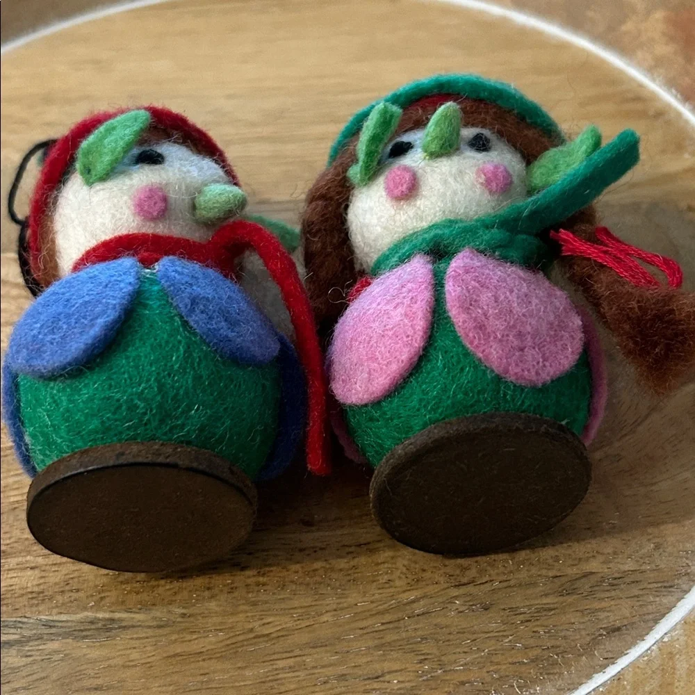 Pier 1 Felt Elf Ornament set boy girl Christmas tree ornaments